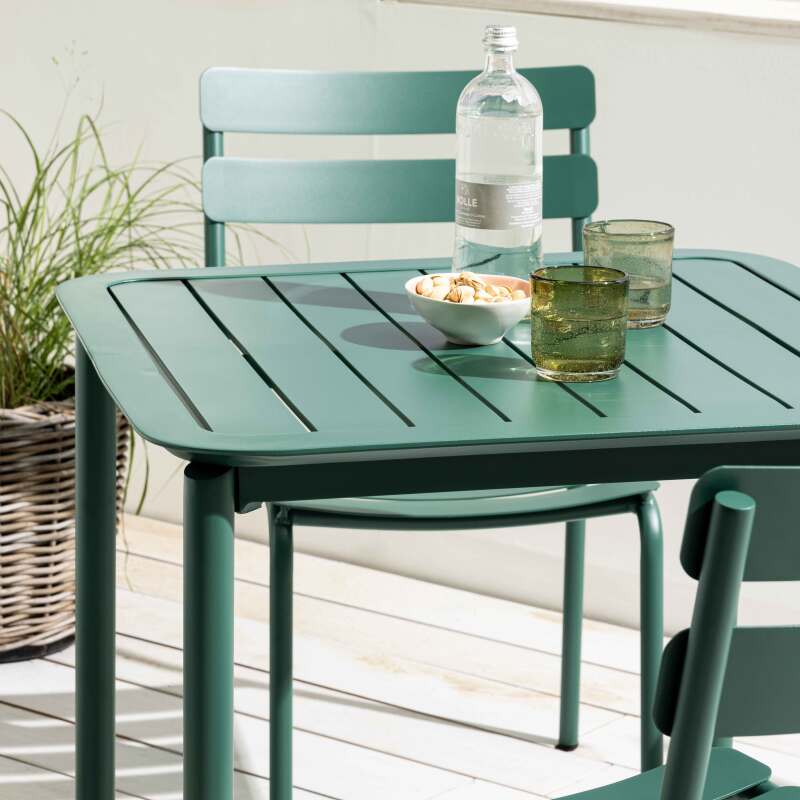 Table de terrasse carrée 70 x 70 cm et 4 chaises en aluminium (2/7)