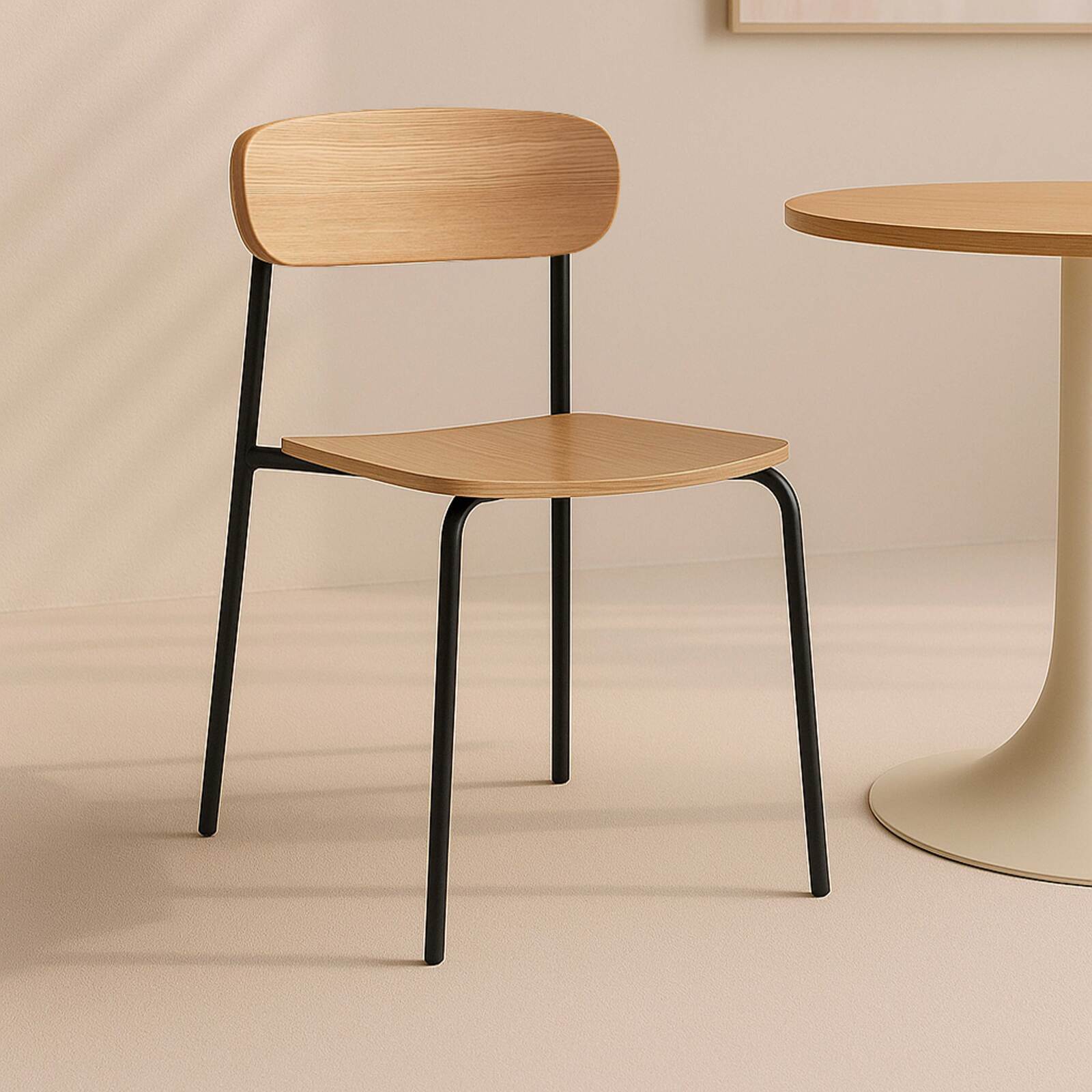 Lot de 2 chaises de restaurant en métal et bois