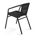 Table de terrasse carré plateau bois et 4 chaises en résine et aluminium
