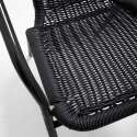 Table de terrasse carré plateau bois et 4 chaises en résine et aluminium