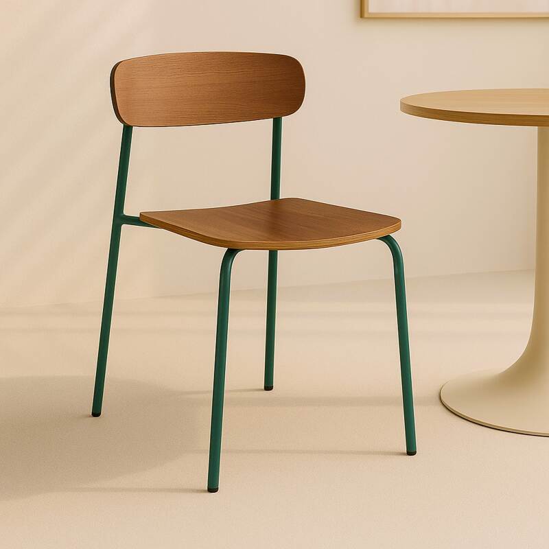 Lot de 2 chaises de restaurant en métal et bois (3/9)