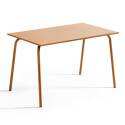 Table de terrasse en métal 120x70 cm et 4 chaises avec accoudoirs