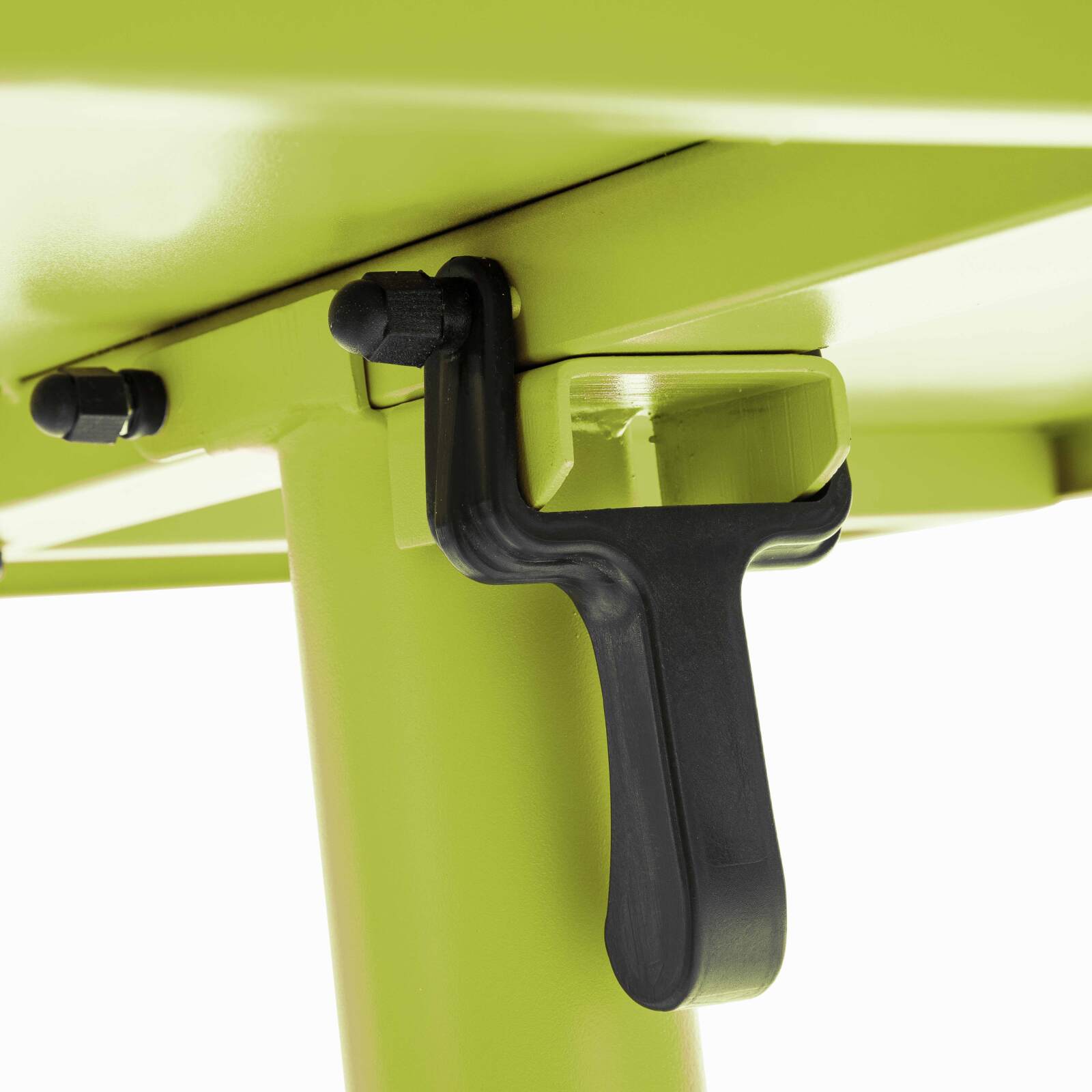 Table de restaurant carrée inclinalble en métal 4 personnes 70x70 cm