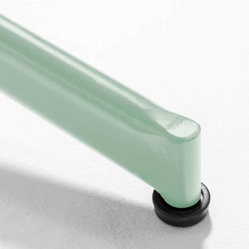 Table de terrasse de restaurant bistrot carrée inclinable en métal 70x70 cm et 2 chaises  (5/8)