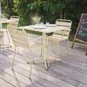 Table de terrasse de restaurant bistrot carrée inclinable en métal 70x70 cm et 2 chaises avec accoudoirs