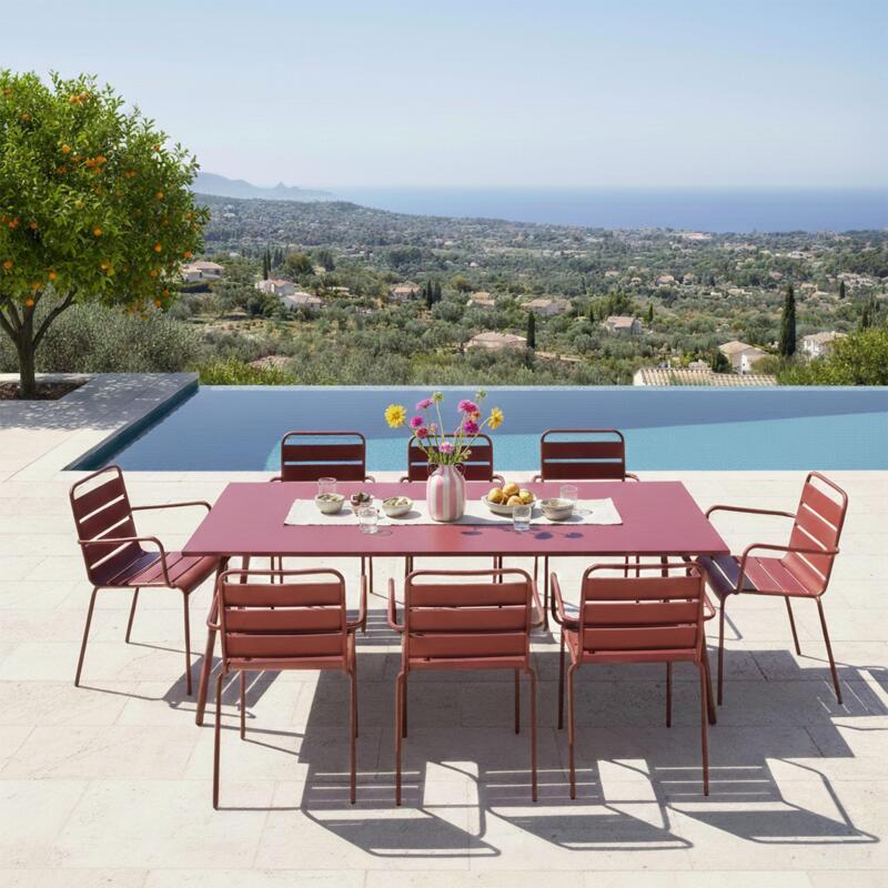 Table de terrasse en métal 180x90 cm et 8 chaises avec accoudoirs