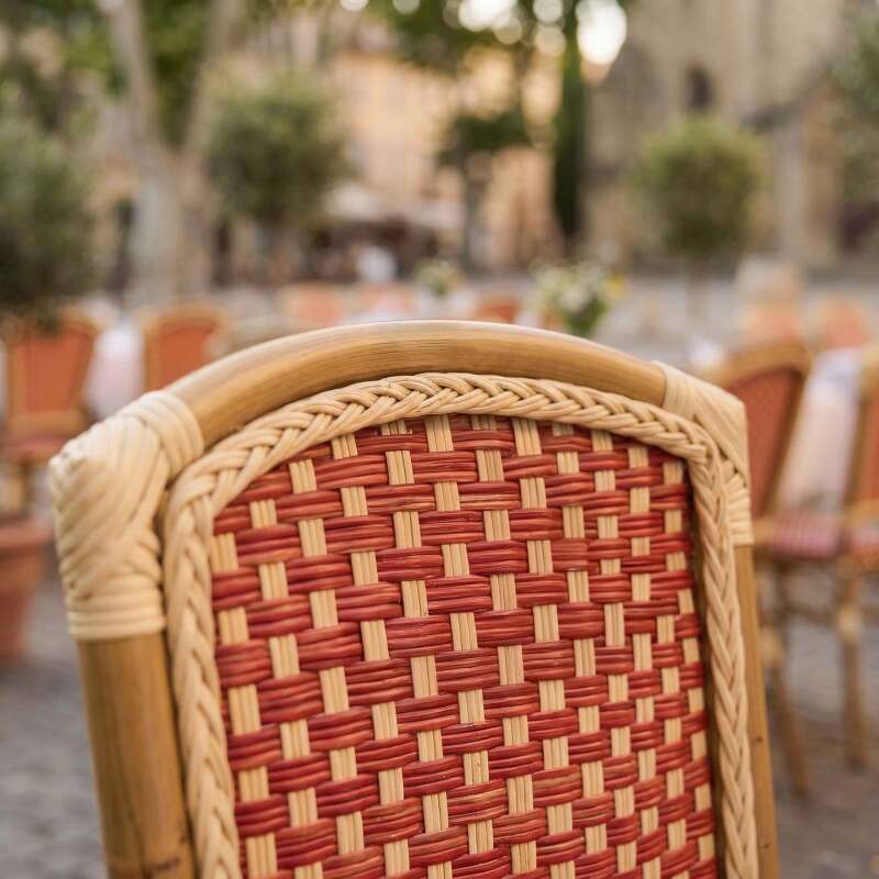 Chaise de jardin bistrot parisien en aluminum et rotin synthétique, motif petits carrés (3/7)