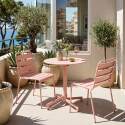 Table de terrasse de restaurant bistrot ronde inclinable en métal avec pied encastrable 70x70 cm et 2 chaises
