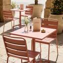 Table de terrasse de restaurant bistrot carré inclinable en métal avec pied encastrable 70x70 cm et 2 chaises