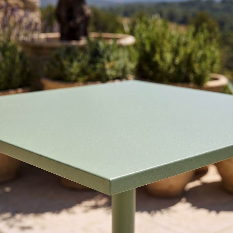 Table de restaurant carrée inclinable en métal 2-4 personnes avec pied encastrable 70x70 cm (2/7)