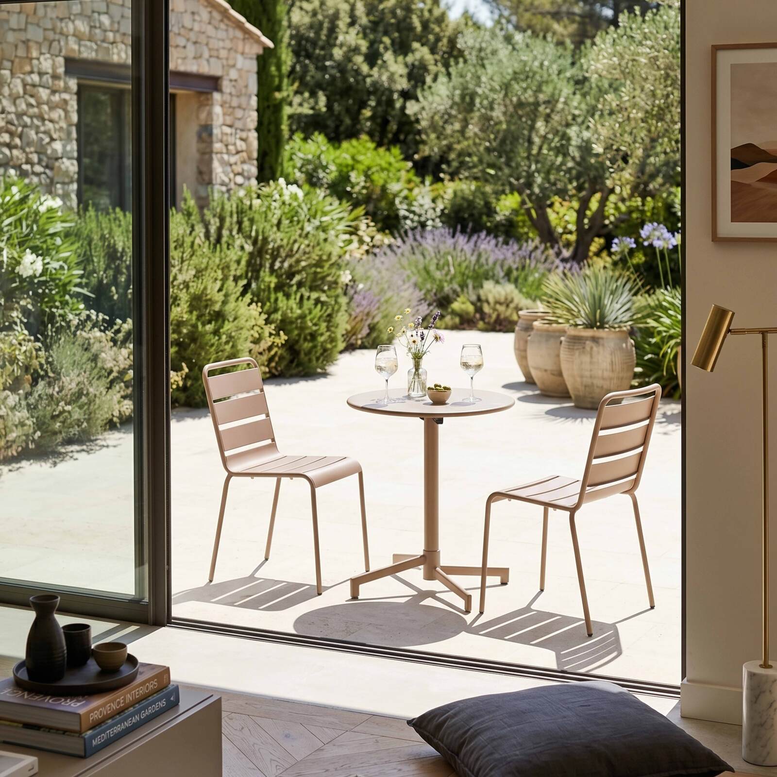 Table de restaurant bistrot ronde inclinable en métal 2 à 4 personnes Ø70x72 cm