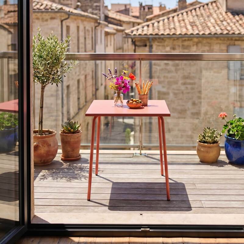 Table de restaurant carré en métal 2 à 4 personnes 70x70 cm