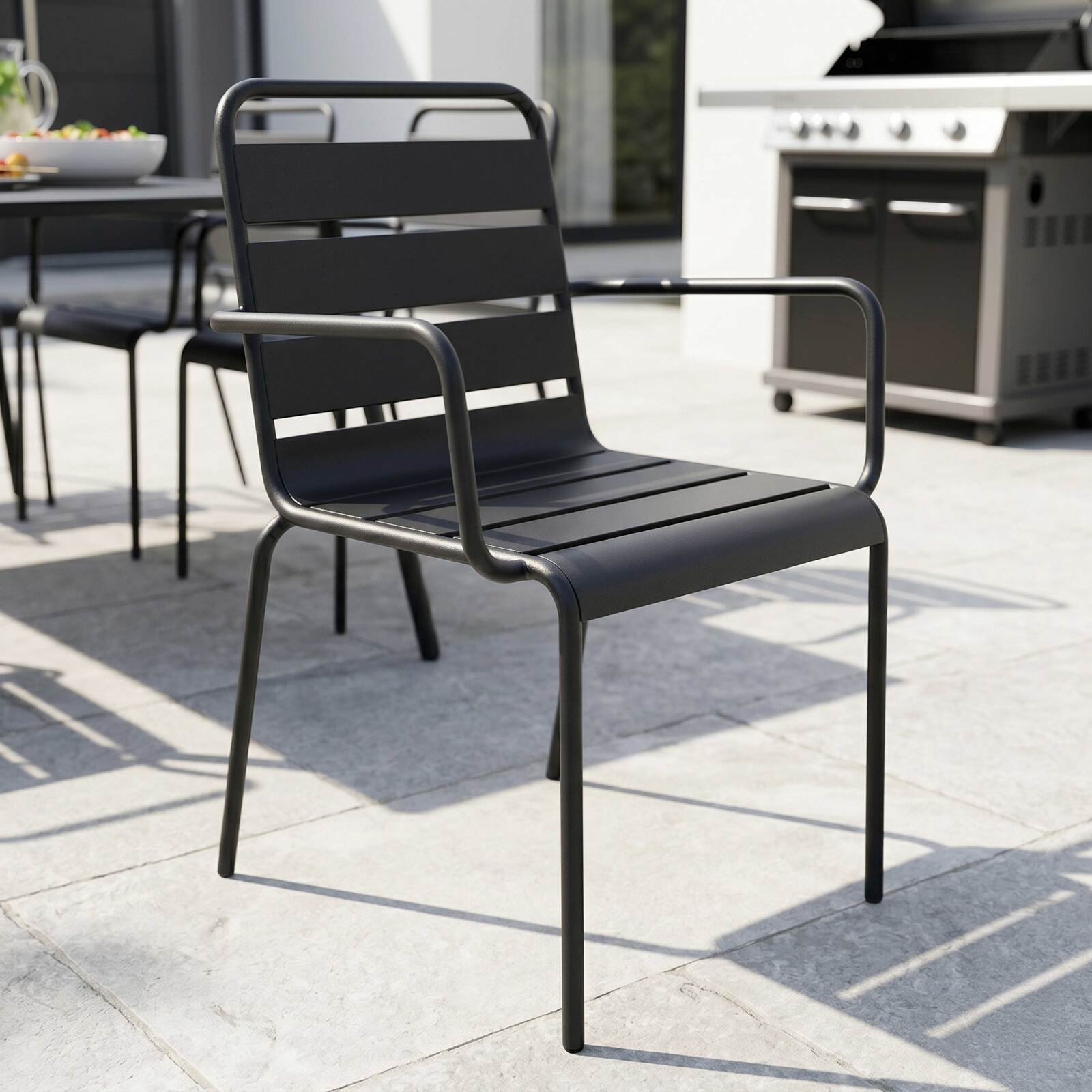 Table de terrasse en métal 180x90 cm et 8 chaises avec accoudoirs