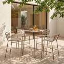 Table haute de terrasse carrée en métal 70x70 cm et 4 chaises hautes