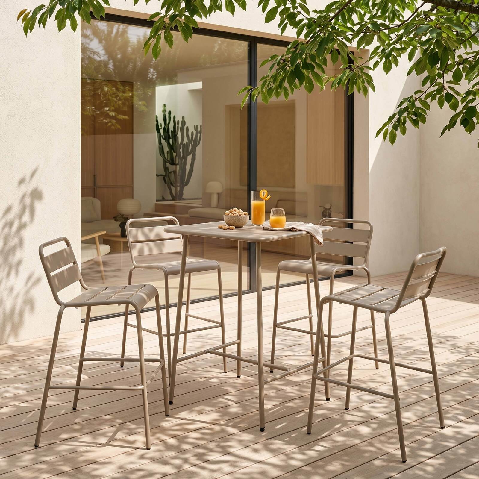 Table haute de terrasse carrée en métal 70x70 cm et 4 chaises hautes