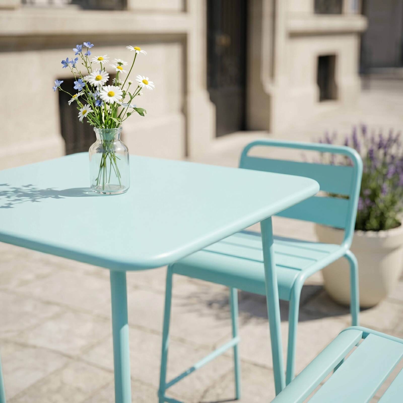 Table haute de terrasse bistrot carrée en métal 70x70 cm et 2 chaises hautes