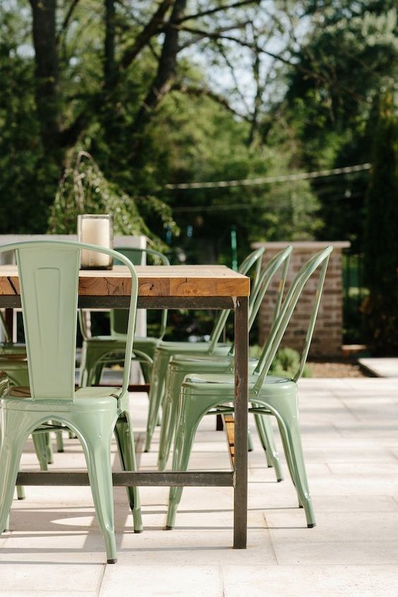 Chaise de terrasse tolix