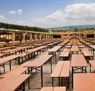 Les secrets des tables de brasserie : avantages, entretien et plus